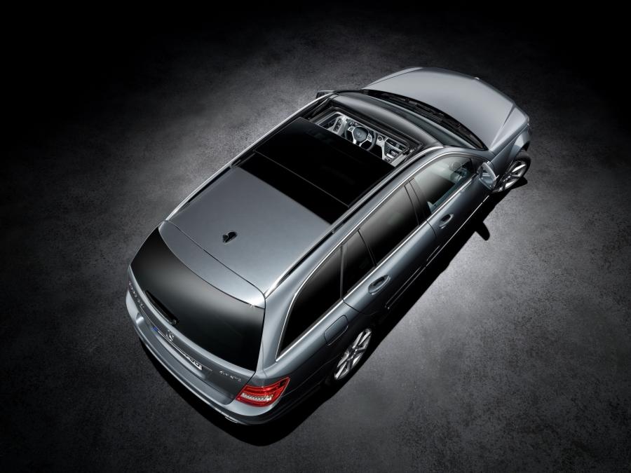  Mercedes-Benz C-Class Estate 2011 года  (фото 22 из 26)